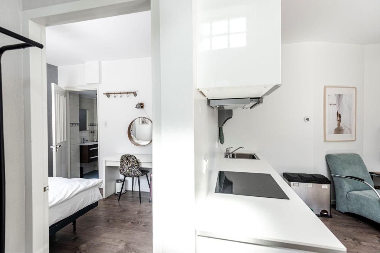 Studio En Deluxe Appartement Blueberry Зандфорт Экстерьер фото